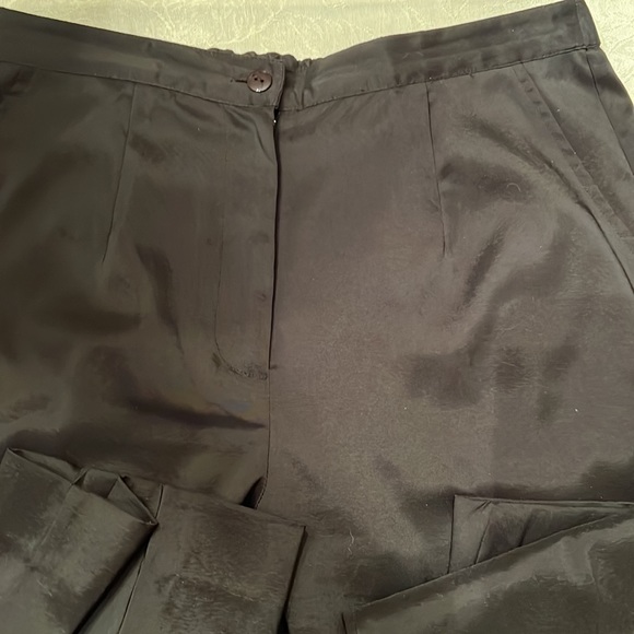 Black Cropped Slacks Sz M - Picture 2 of 5